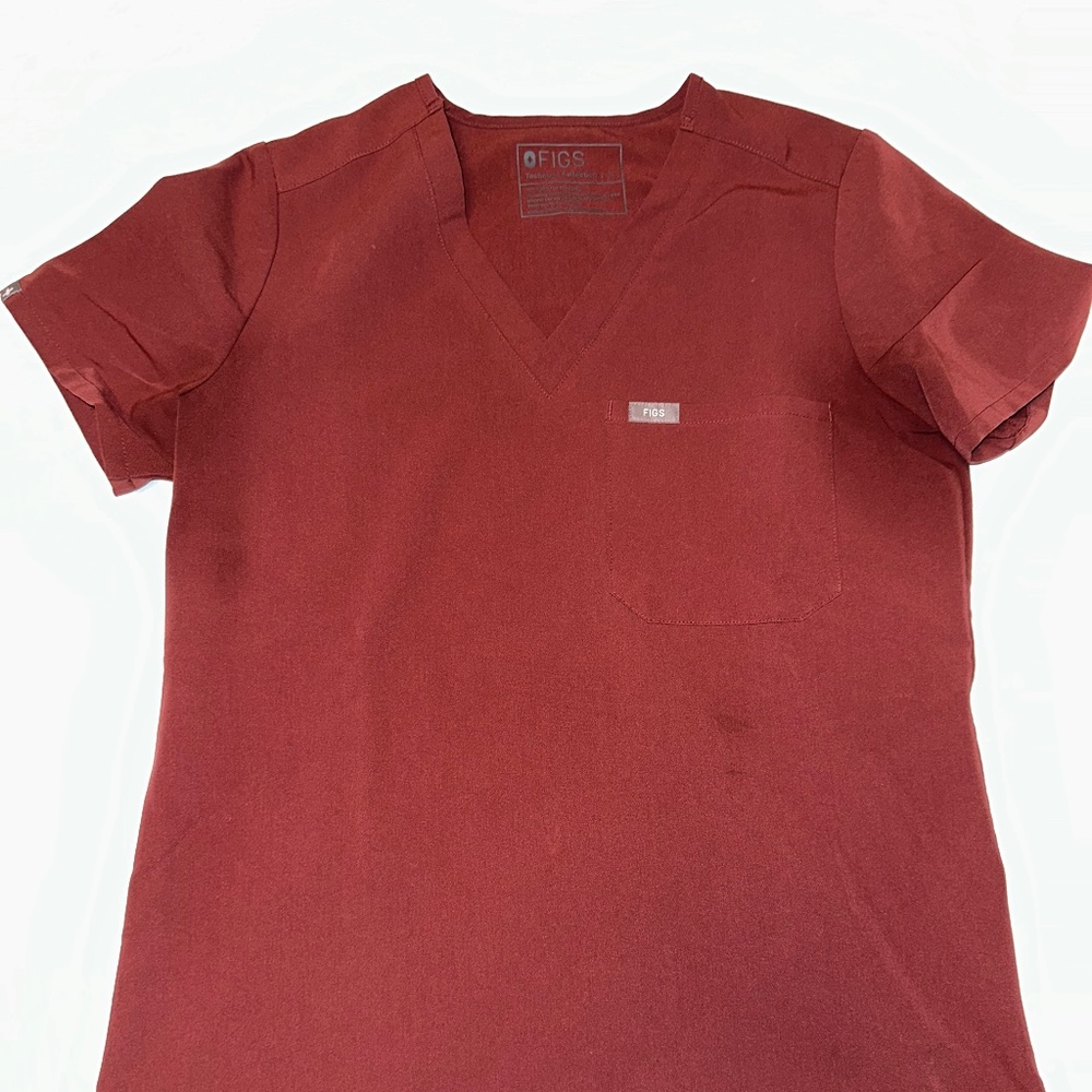 FIGS Dark Cherry Catarina - One-Pocket Scrub Top